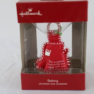 Hallmark Baking Apron Christmas Ornament